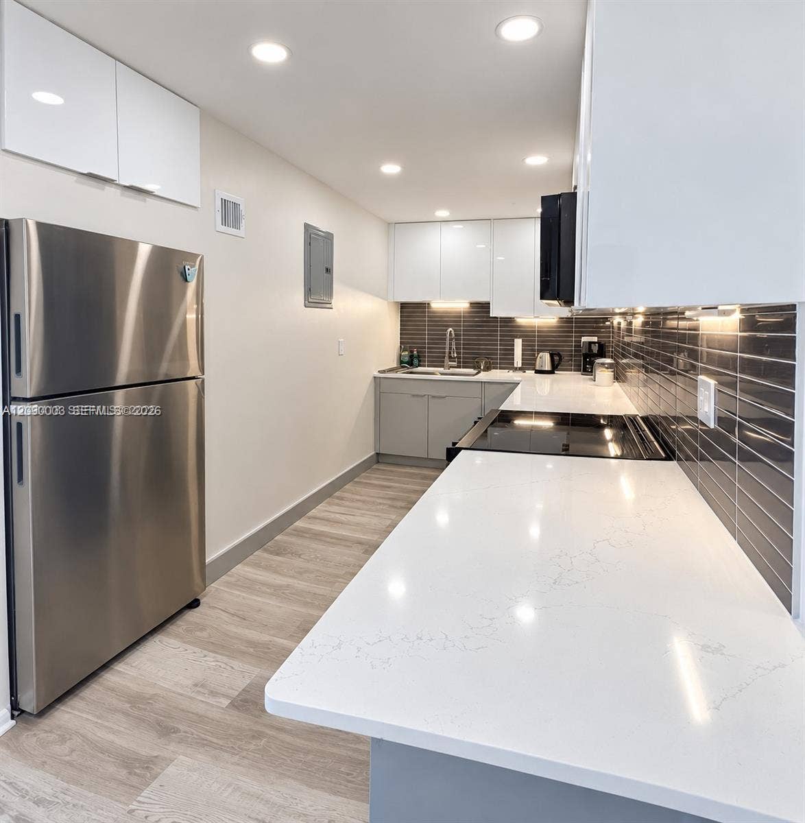 200 S Birch Road, #1204, Fort Lauderdale, Fort Lauderdale, FL 33316 Photo 12