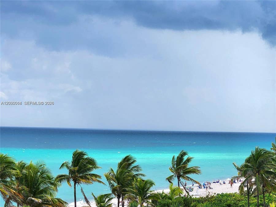 Property photo for 2030 S Ocean Drive, #901, Hallandale Beach, FL