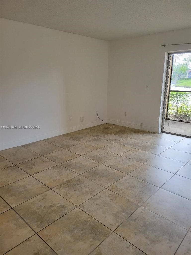 1229 SW 46th Avenue, #403, Pompano Beach, Pompano Beach, FL 33069 Photo 2