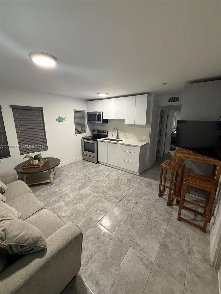 Property photo for 2020 Washington Street, #3, Hollywood, FL