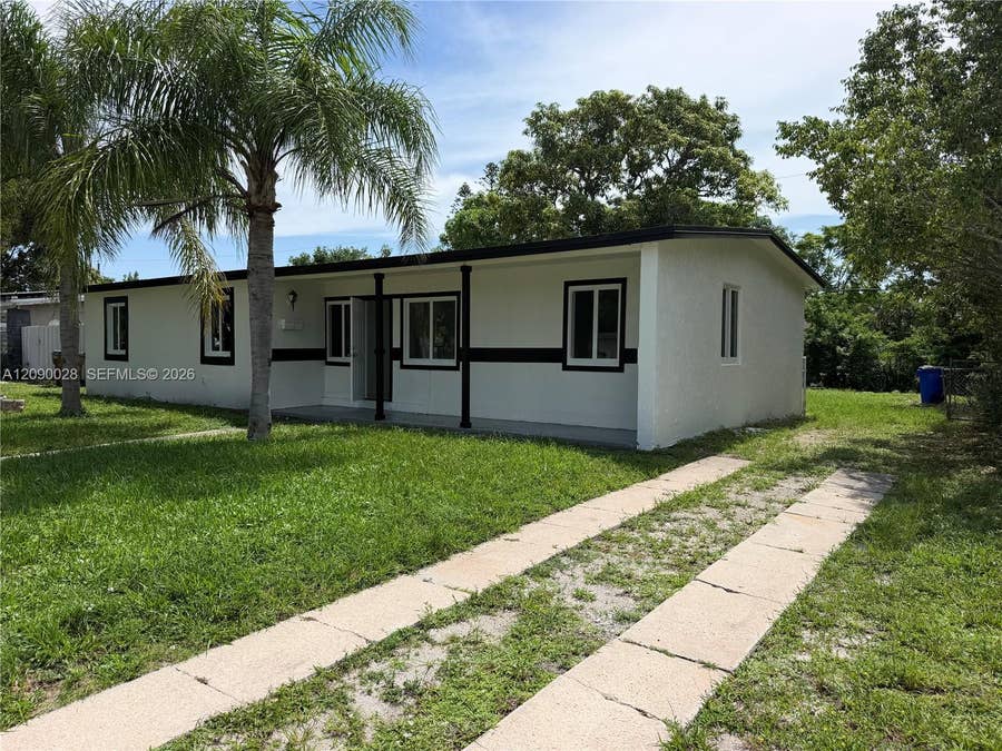Property photo for 260 NE 42nd Court, Deerfield Beach, FL