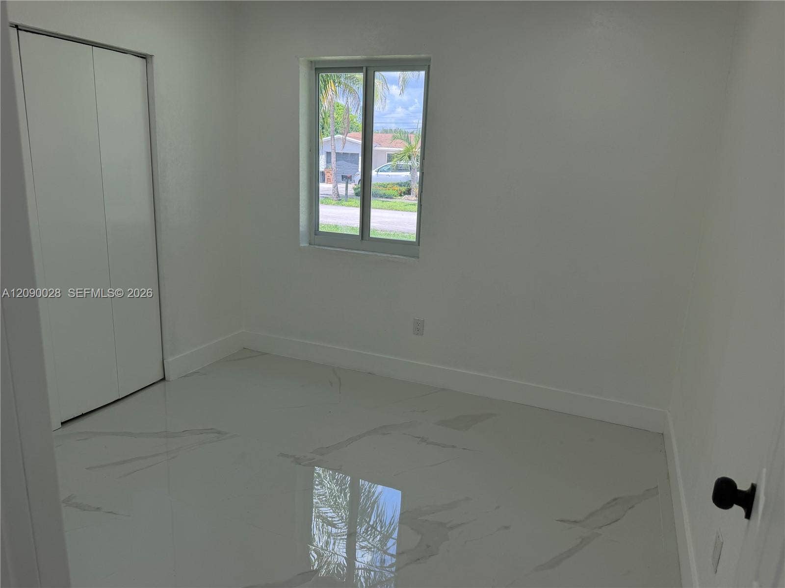 260 NE 42nd Court, Deerfield Beach, FL 33064 Photo 8