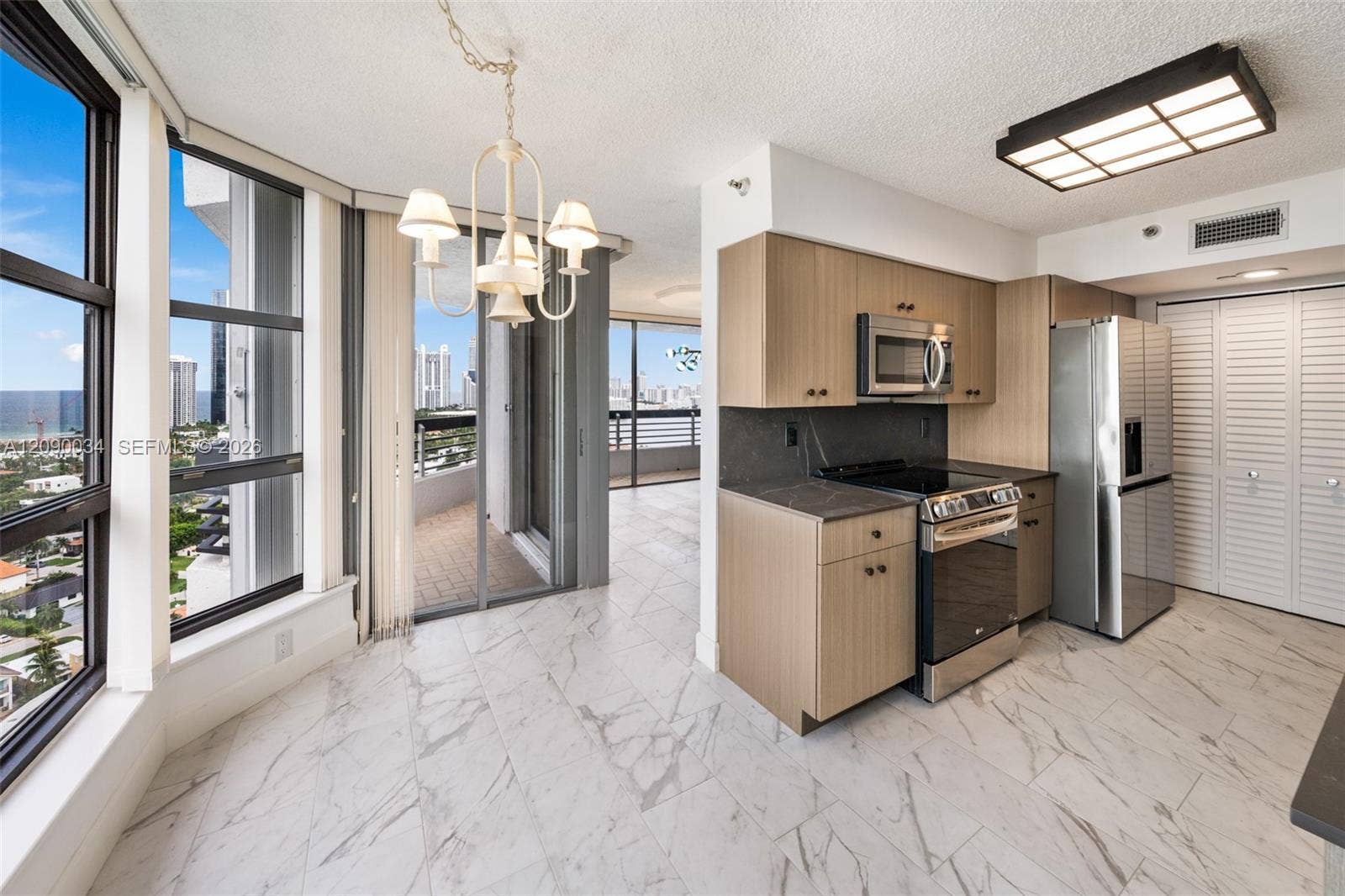 19195 Mystic Pointe Drive, #2406, Aventura, FL 33180 Photo 4