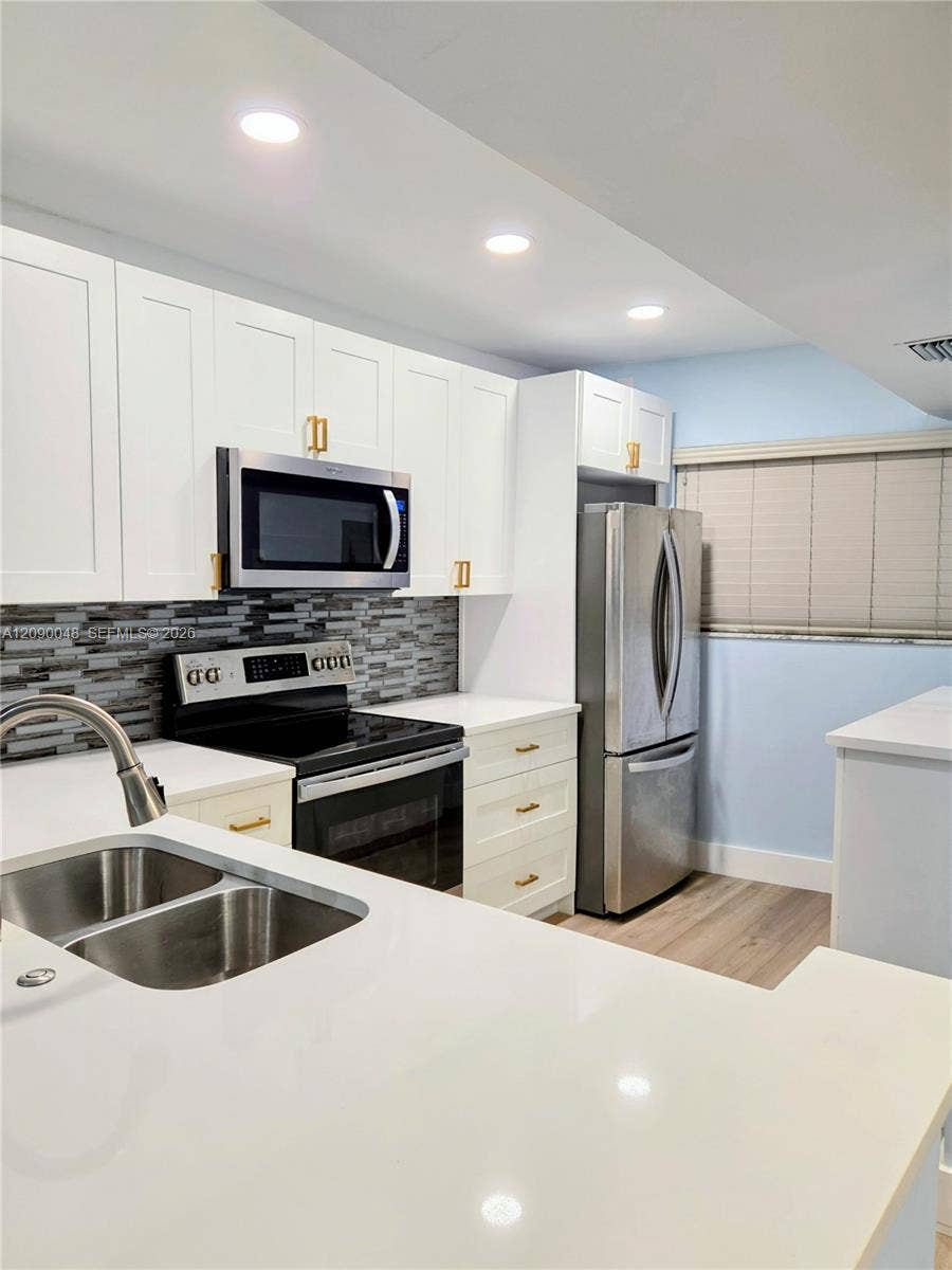 3605 S Ocean Boulevard, #210, South Palm Beach, South Palm Beach, FL 33480 Photo 4