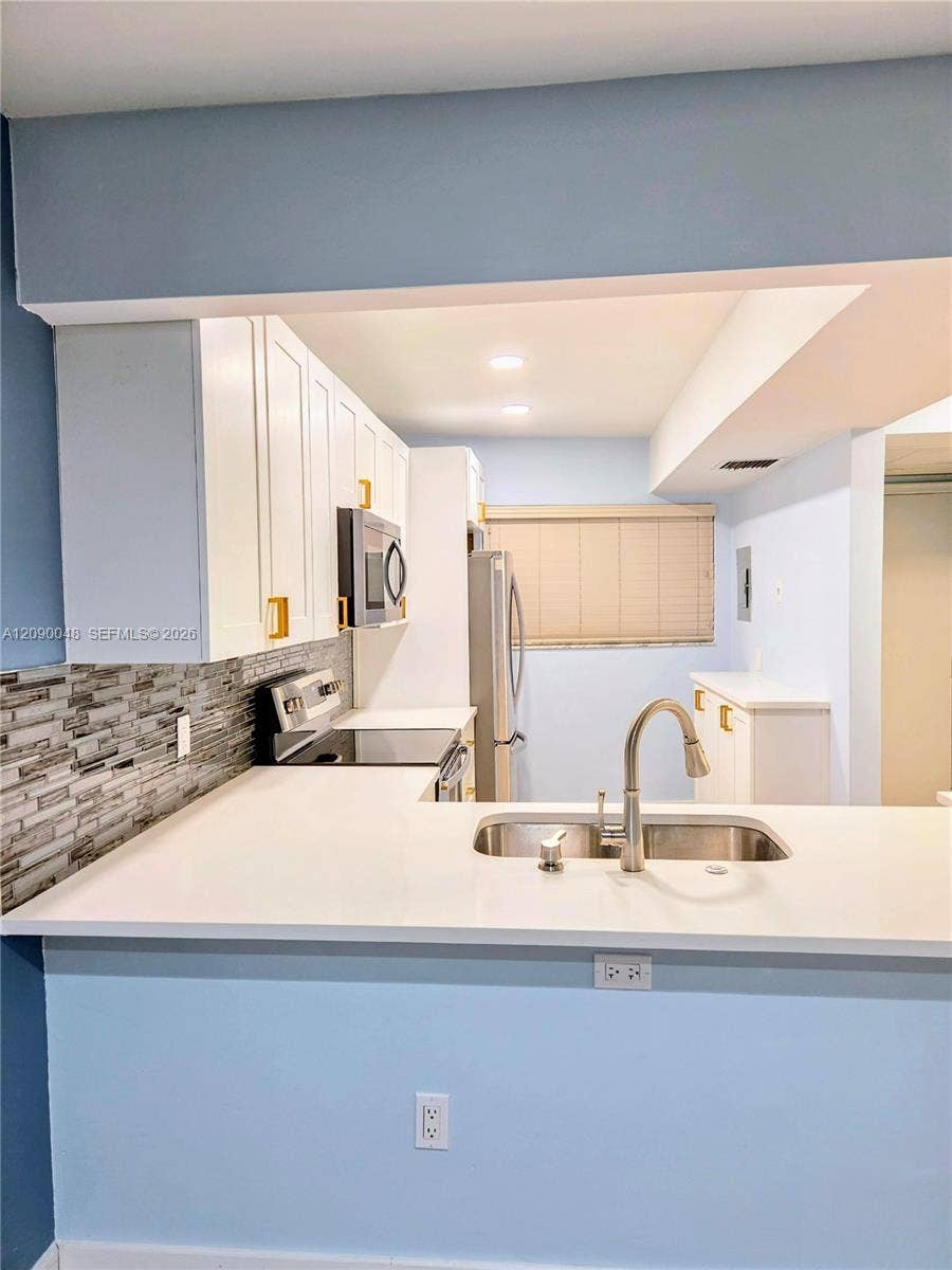 3605 S Ocean Boulevard, #210, South Palm Beach, South Palm Beach, FL 33480 Photo 5