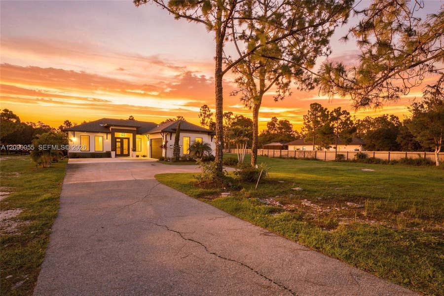 Property photo for 2885 41st Avenue NE, Naples, FL