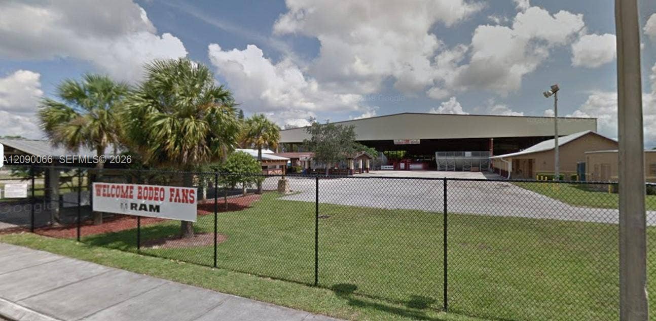 7830 NW 33rd Street, #305, Davie, Davie, FL 33024 close by