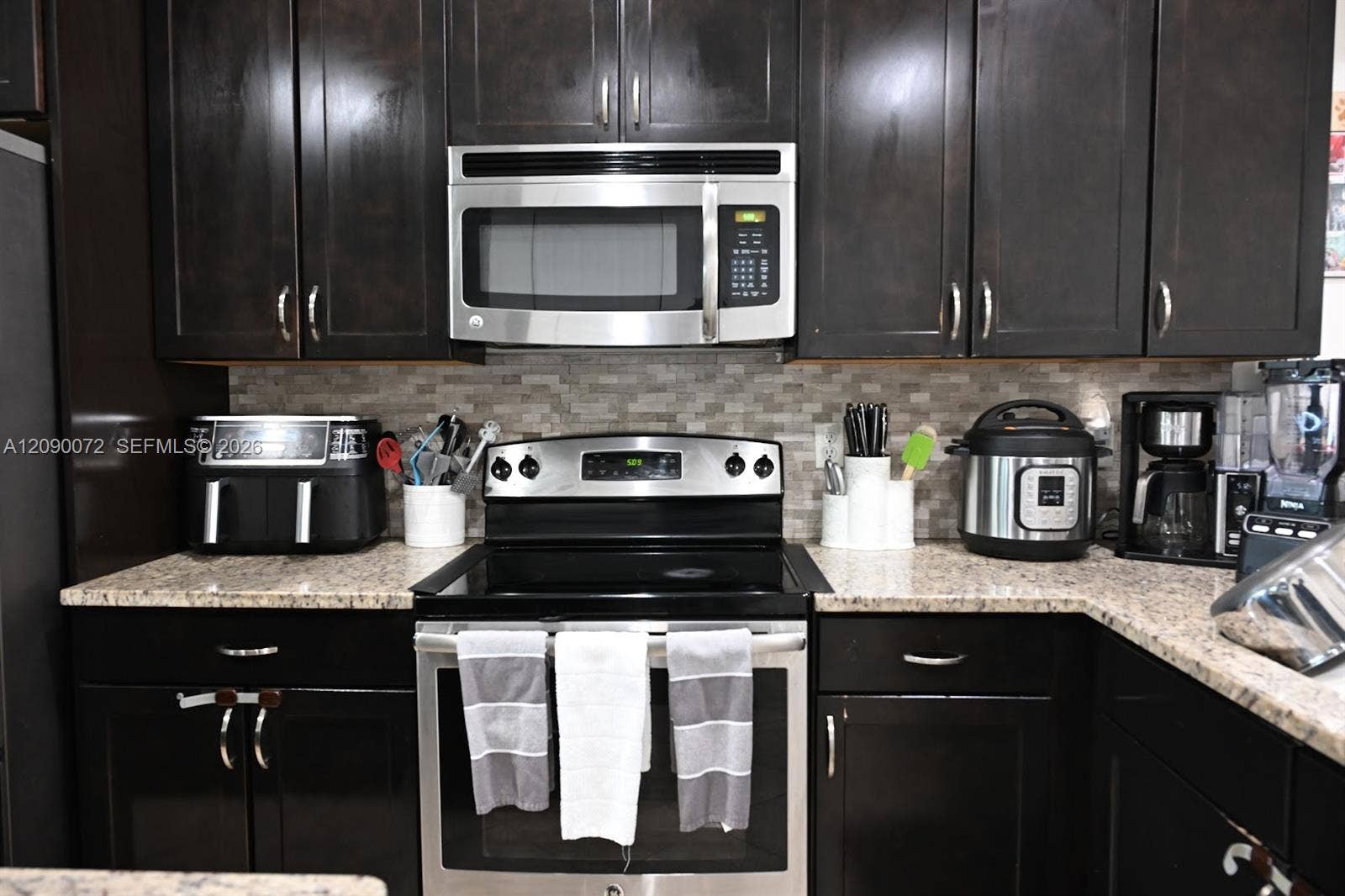 7722 SW 52nd Place, Davie, FL 33328 Photo 8