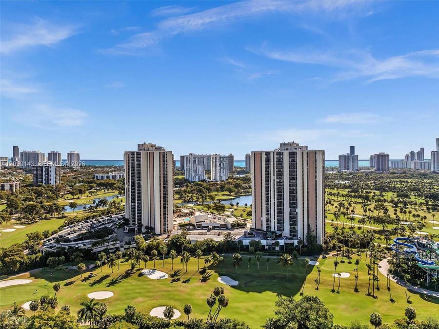 Property photo for 20379 W Country Club Drive, #332, Aventura, FL