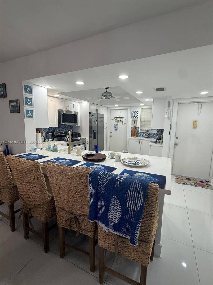 Fort Lauderdale, Fort Lauderdale, FL 33308 Photo 12
