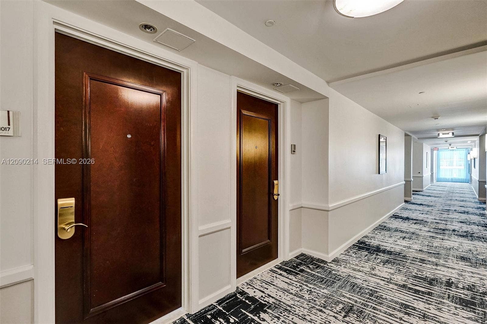 4391 Collins Avenue, #506/507, Miami Beach, FL 33140 Sorrento Hallway