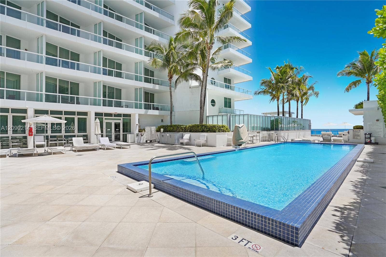 4391 Collins Avenue, #506/507, Miami Beach, FL 33140 Sorrento Owner's Pool