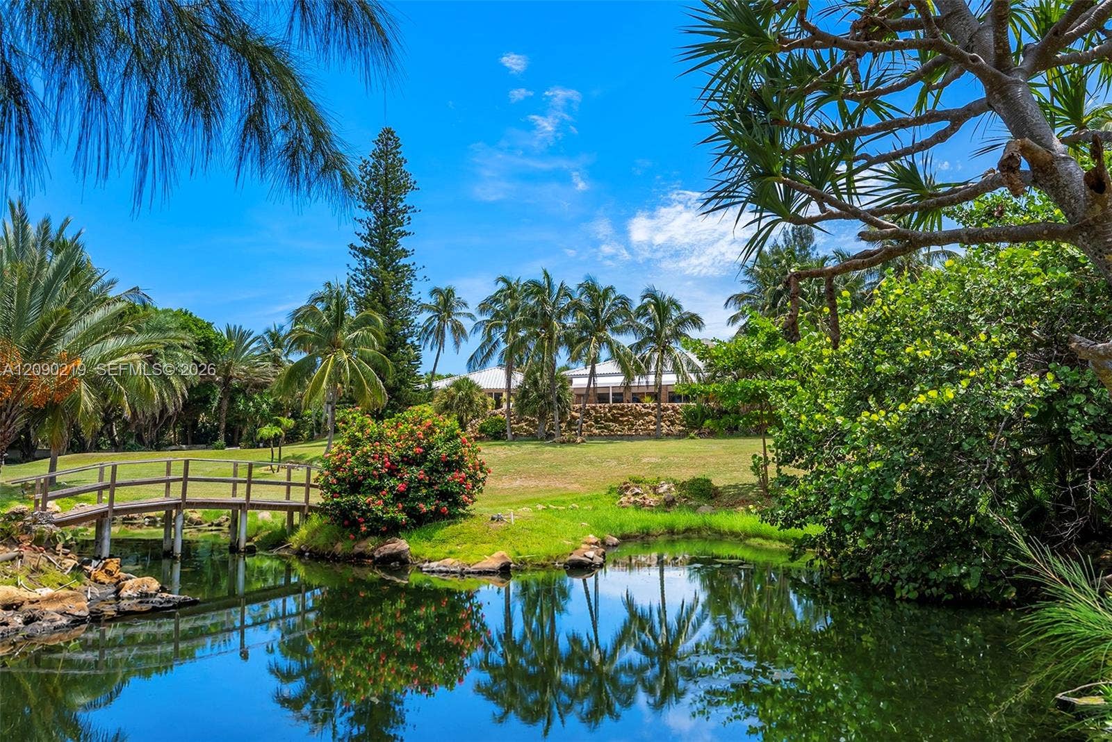 960 S Ocean Boulevard, Manalapan, FL 33462 West view over the pond