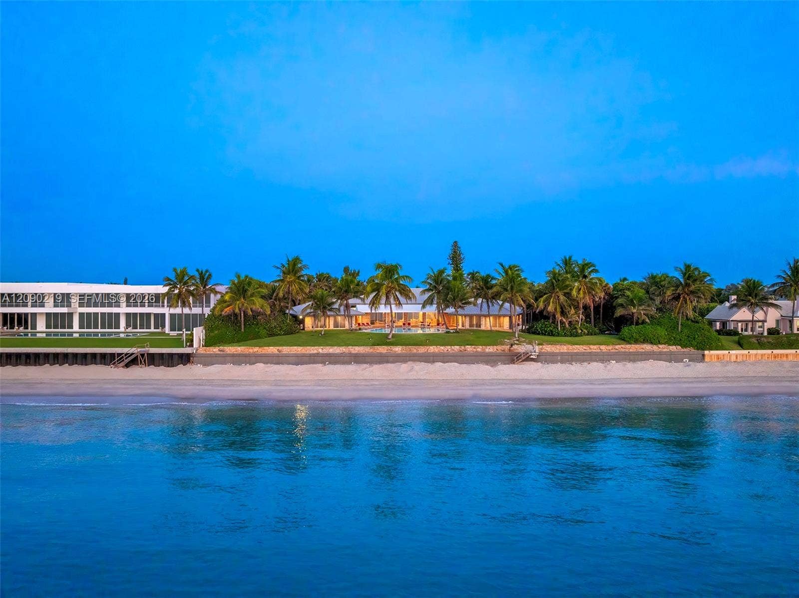 960 S Ocean Boulevard, Manalapan, FL 33462 250 ft ocean front