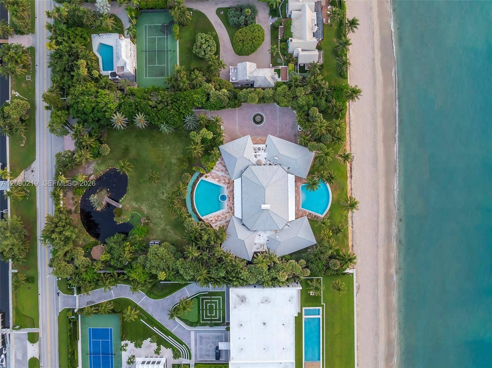 960 S Ocean Boulevard, Manalapan, FL 33462 Photo 5