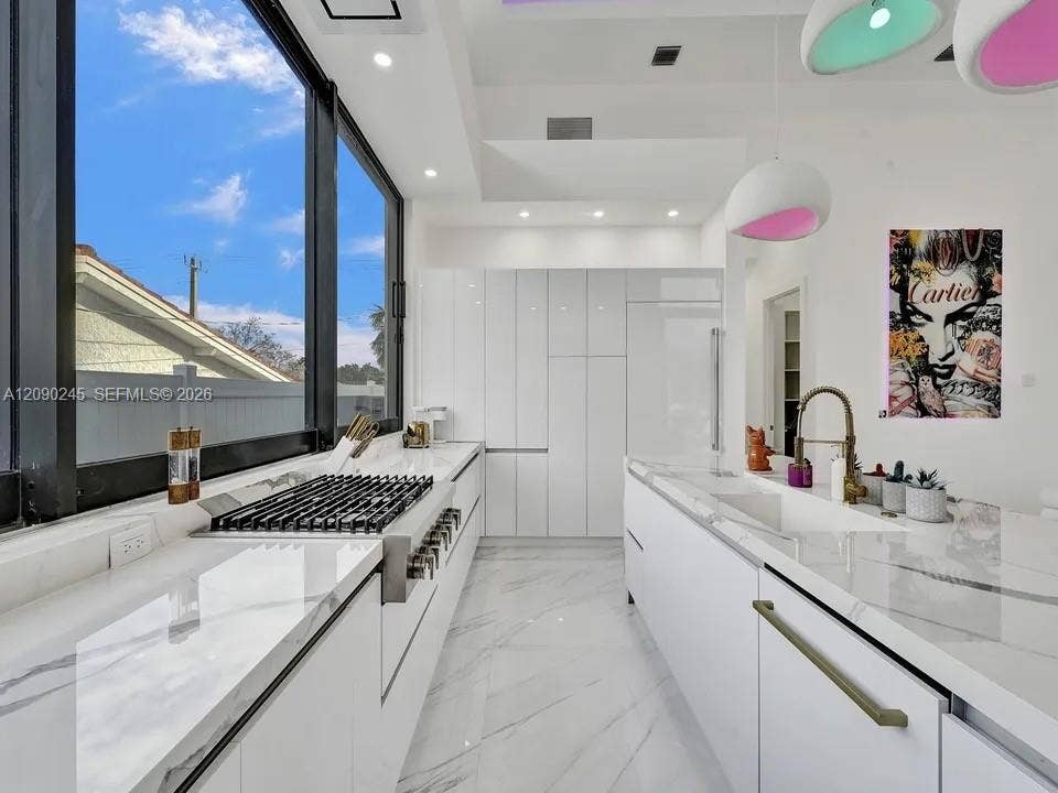 2225 NE 19th Street, Fort Lauderdale, FL 33305 Photo 13