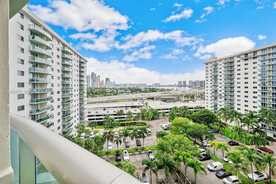 Property photo for 19380 Collins Avenue, #1023, Sunny Isles Beach, FL