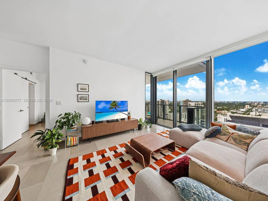 Property photo for 88 SW 7th Street, #2506, Miami, FL