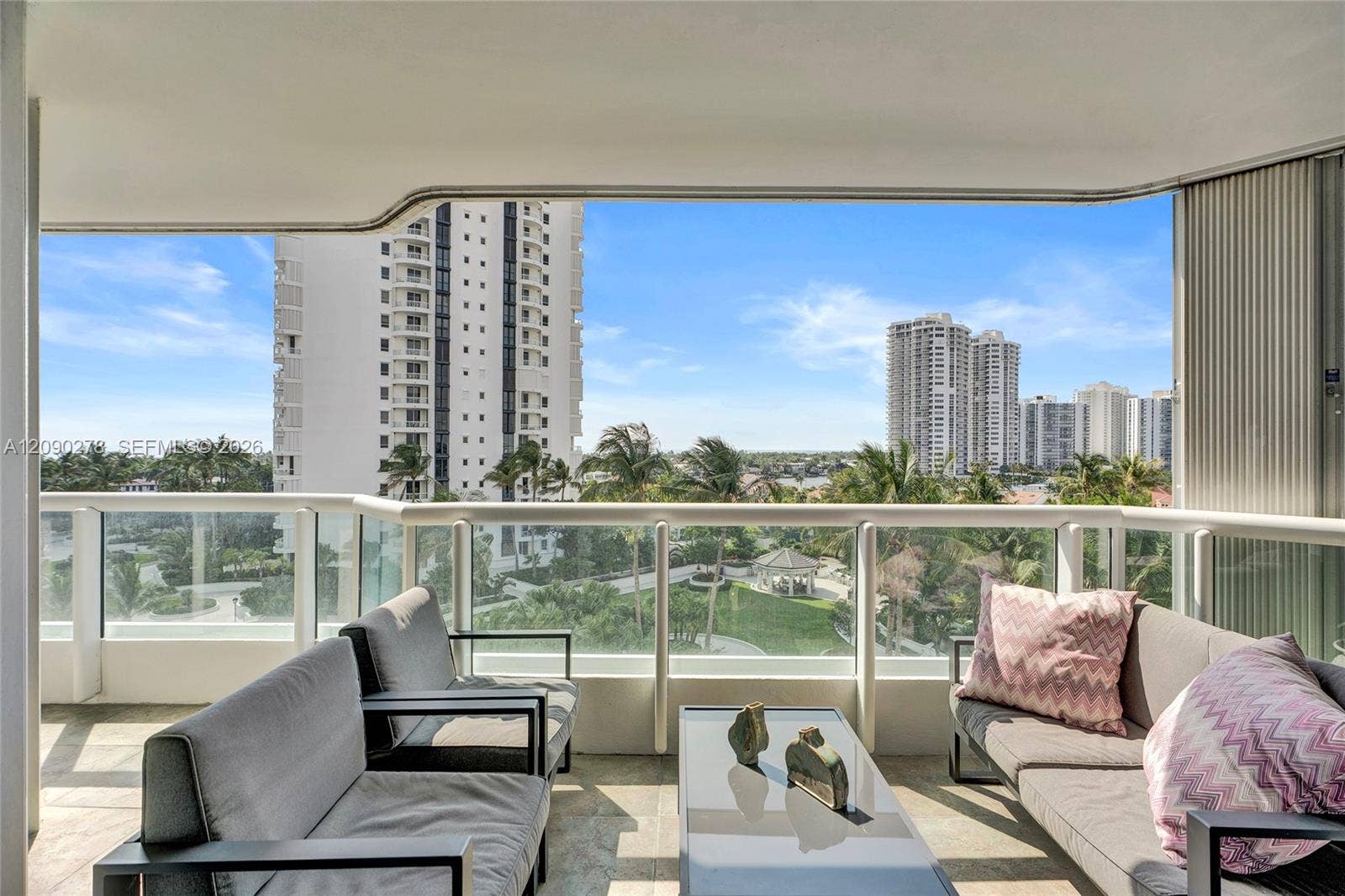 21055 Yacht Club Drive, #901, Aventura, FL 33180 Photo 1