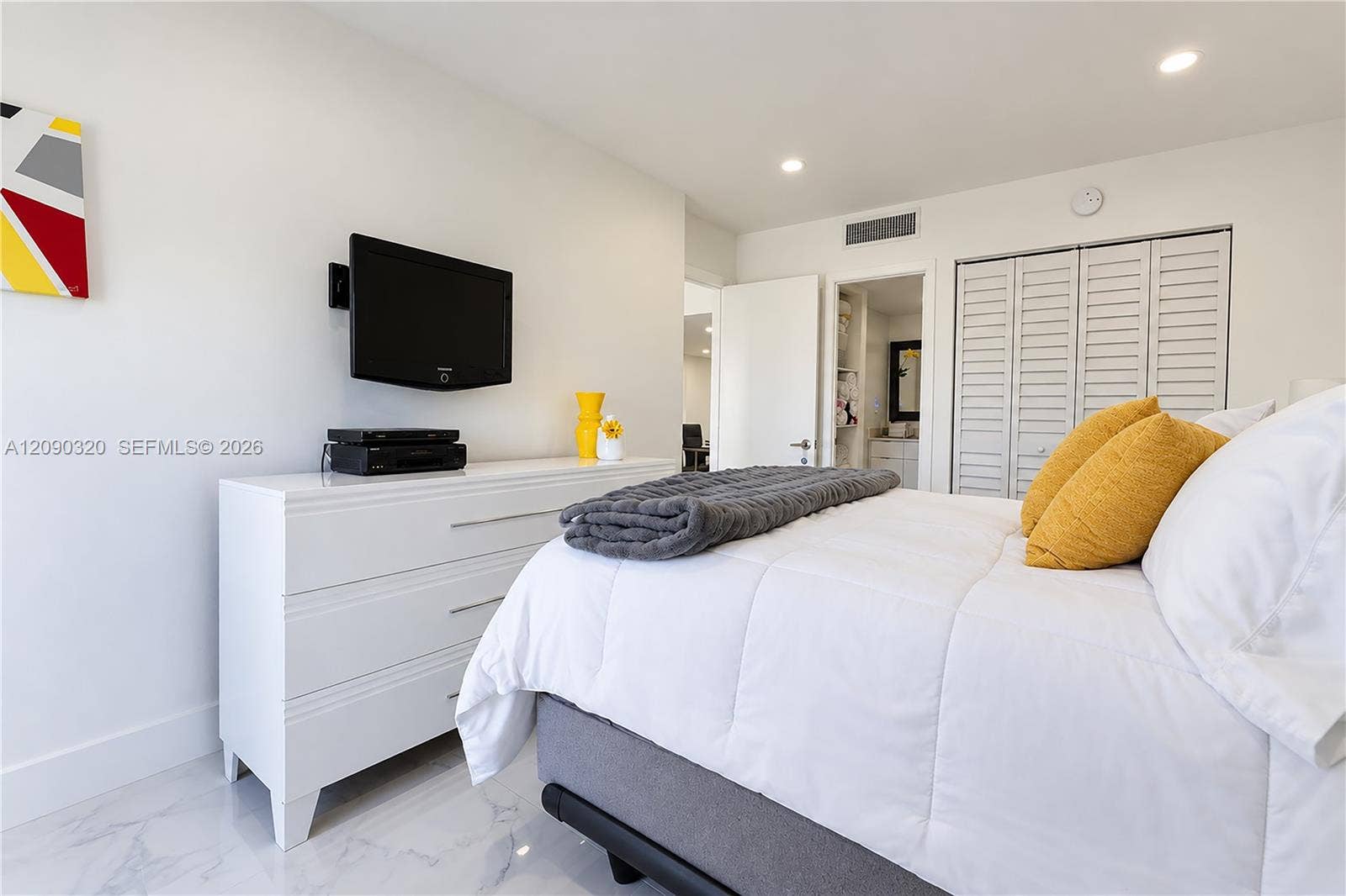 20301 W Country Club Drive, #930, Aventura, FL 33180 Photo 10