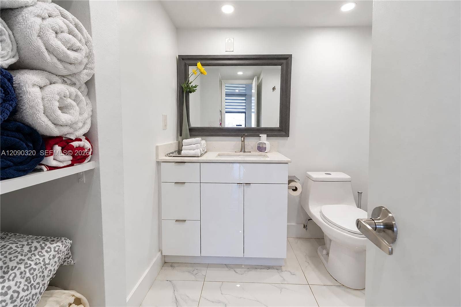 20301 W Country Club Drive, #930, Aventura, FL 33180 Photo 12