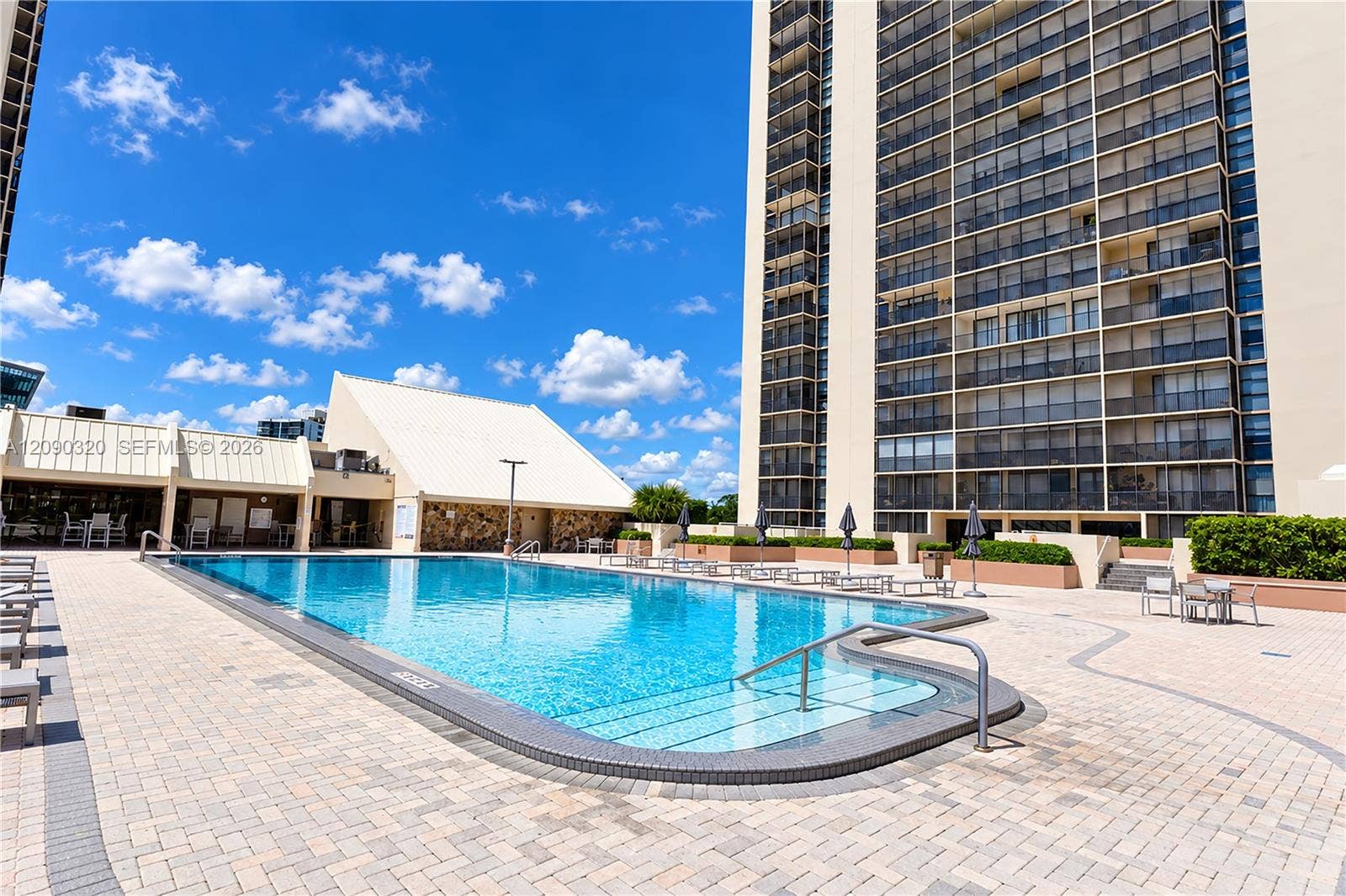20301 W Country Club Drive, #930, Aventura, FL 33180 Photo 16