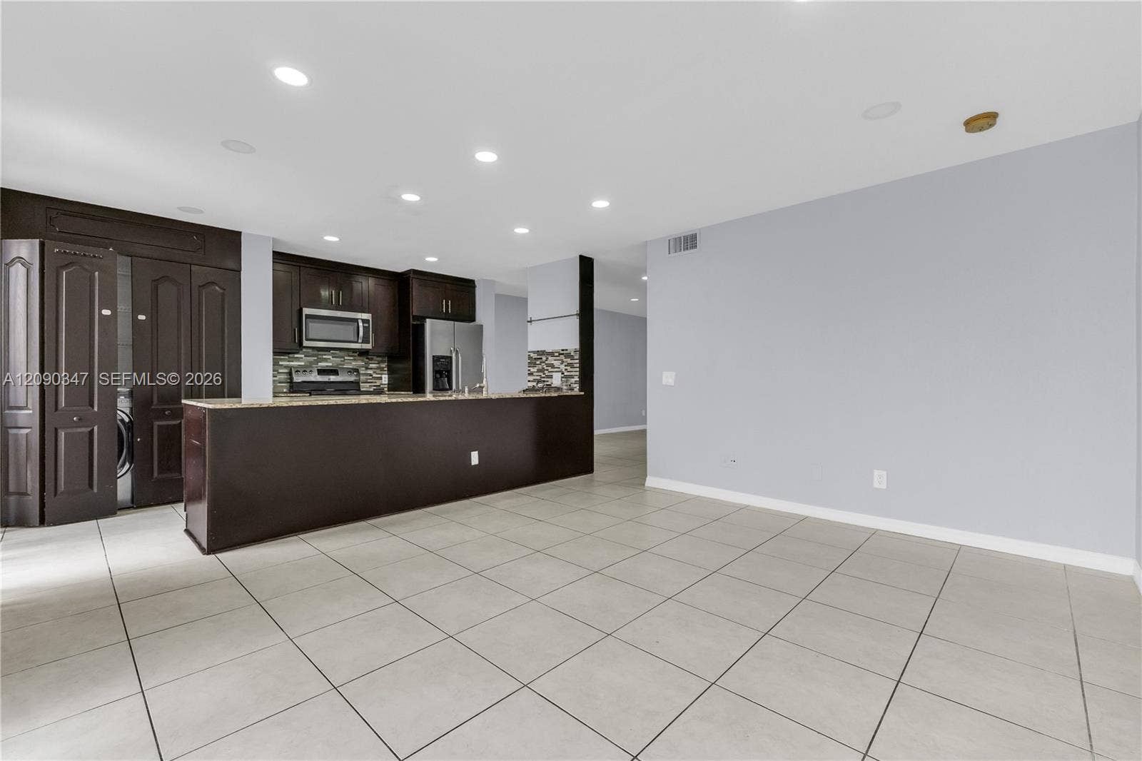 12317 NW 11th Street, Pembroke Pines, FL 33026 Photo 6