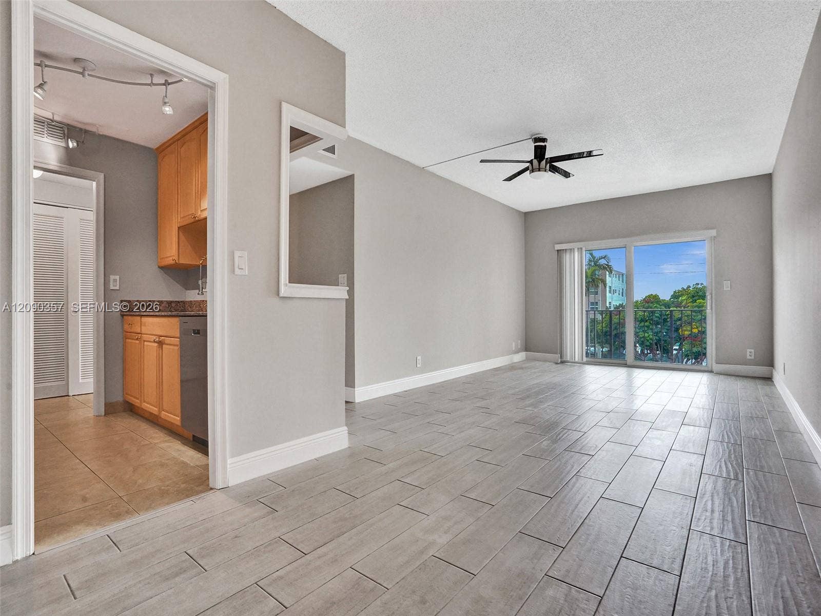 400 N Riverside Drive, #303, Pompano Beach, Pompano Beach, FL 33062 Photo 6