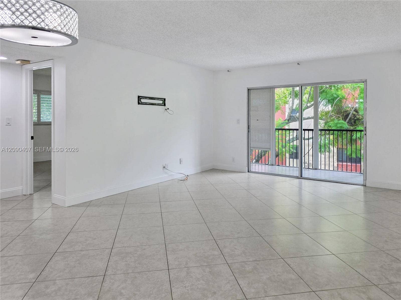 2212 S Cypress Bend Drive, #301, Pompano Beach, Pompano Beach, FL 33069 Photo 6