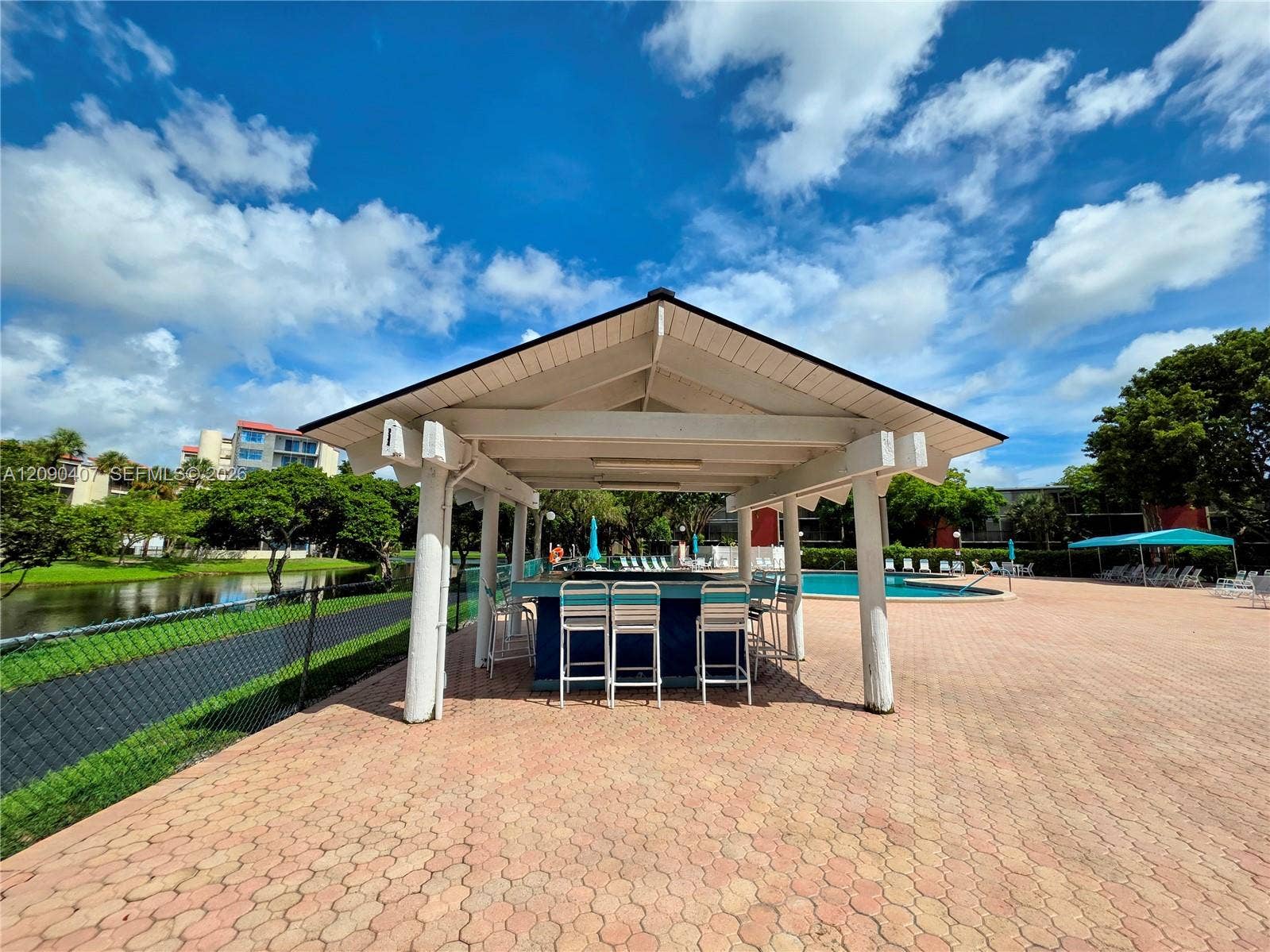 2212 S Cypress Bend Drive, #301, Pompano Beach, Pompano Beach, FL 33069 Photo 21