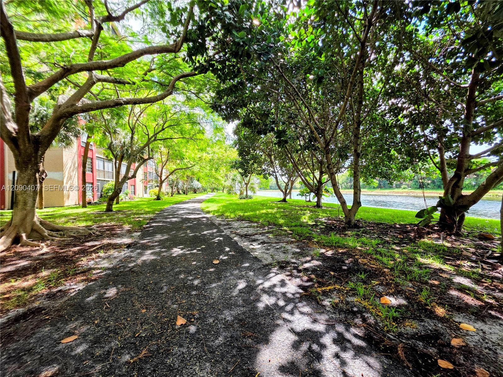 2212 S Cypress Bend Drive, #301, Pompano Beach, Pompano Beach, FL 33069 Photo 24