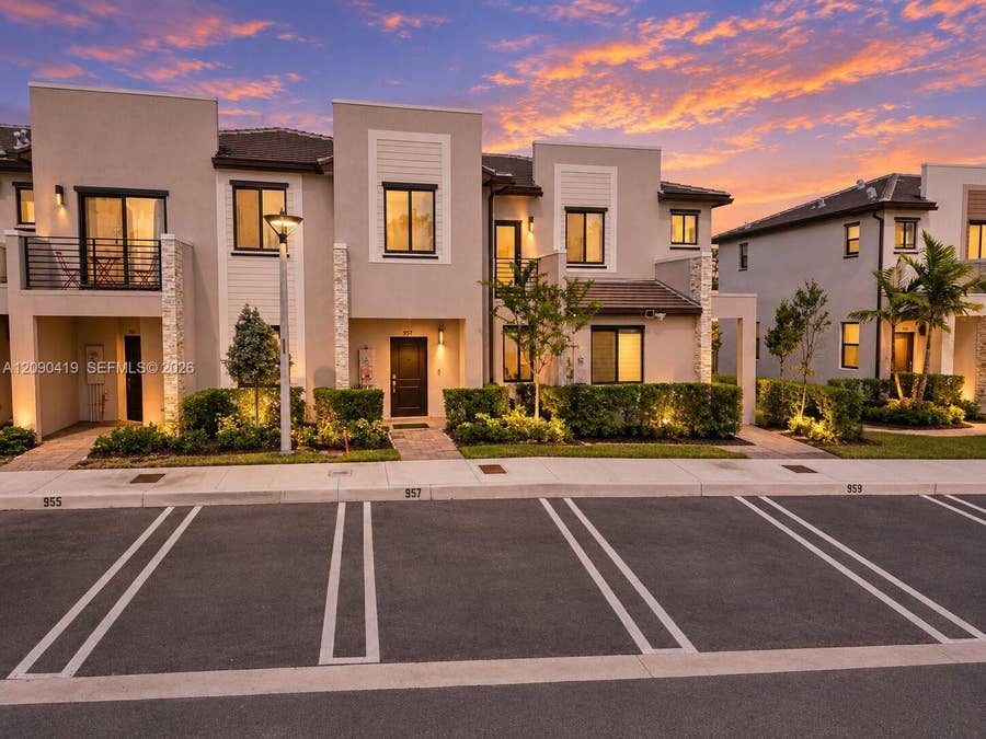 Property photo for 957 NE 211th Street, Miami, FL