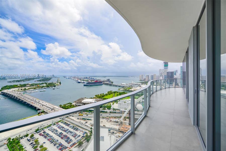 Property photo for 1400 Biscayne Boulevard, #4201, Miami, FL