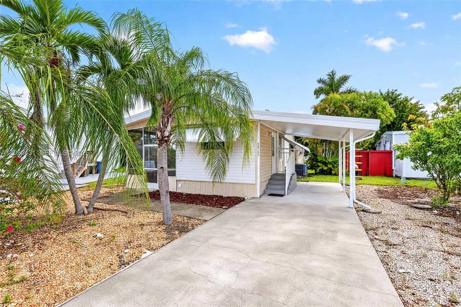 Property photo for 2903 Harbor Lane, Dania Beach, FL
