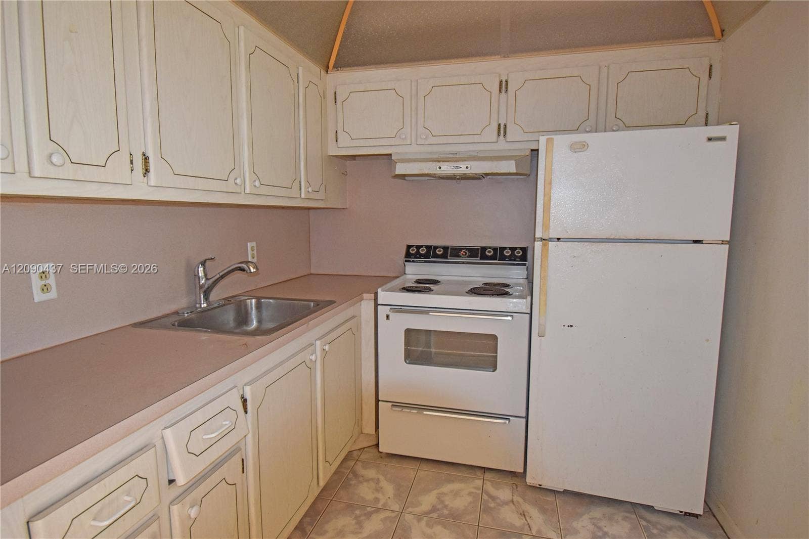 167 Oakridge L, #167, Deerfield Beach, FL 33442 Photo 2