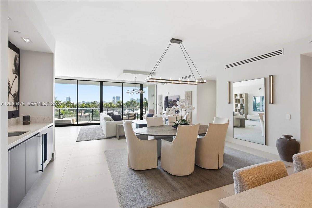 160 Isle Of Venice Drive, #PH3, Fort Lauderdale, FL 33301 Photo 16