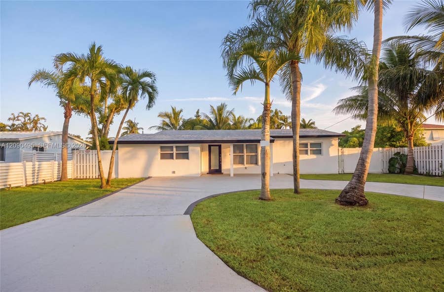 Property photo for 4540 SW 28th Terrace, Dania Beach, FL