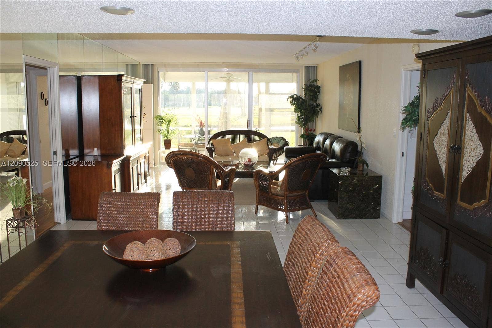 3980 Oaks Clubhouse Drive, #110, Pompano Beach, FL 33069 Photo 2