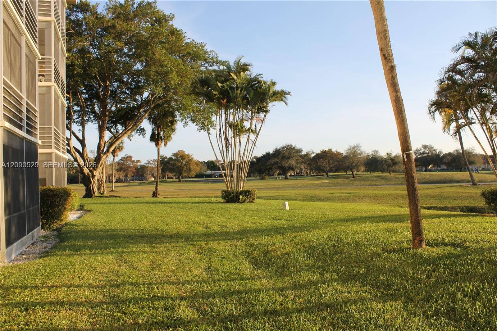 3980 Oaks Clubhouse Drive, #110, Pompano Beach, FL 33069 Photo 4