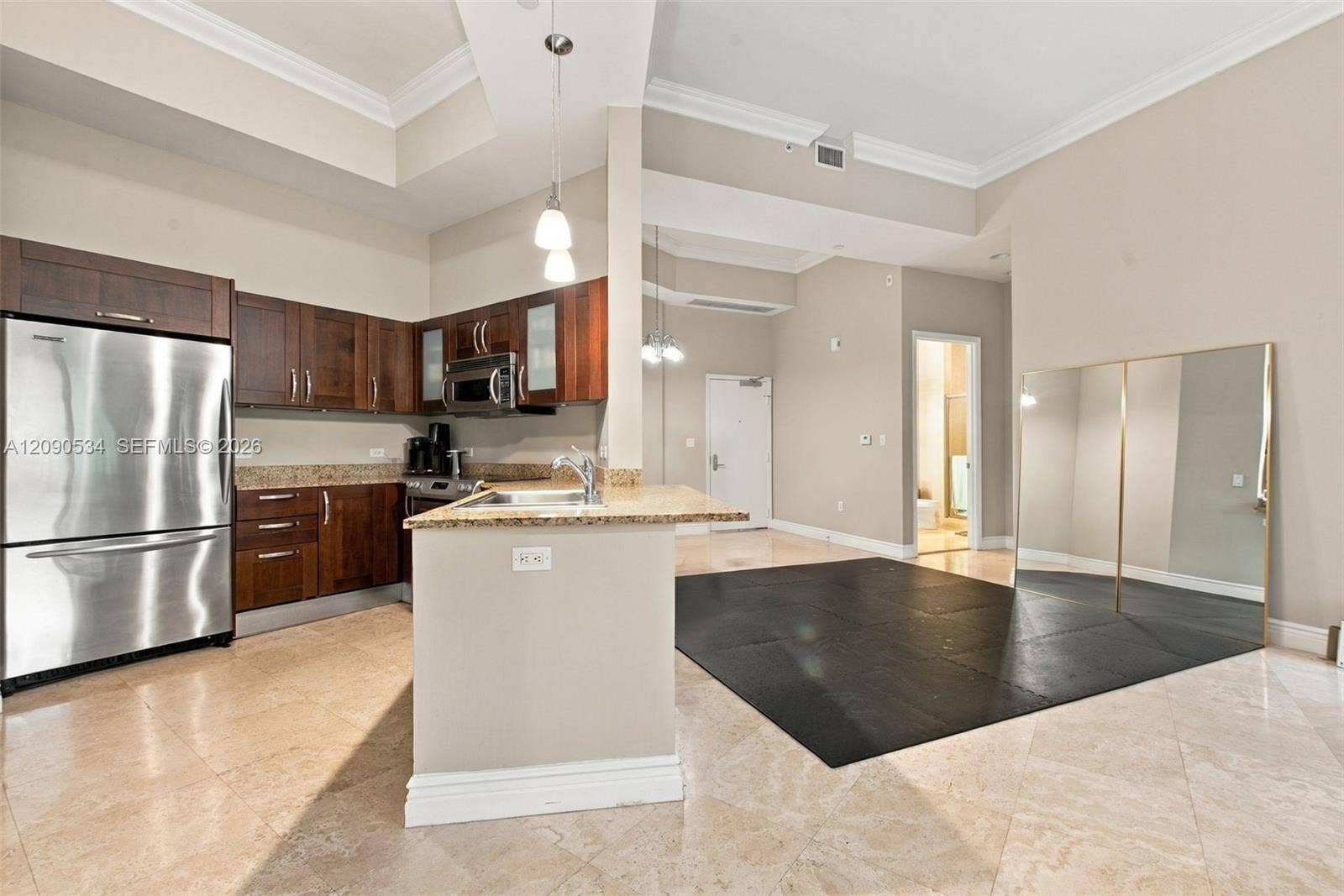 19900 E Country Club Drive, #116, Aventura, FL 33180 Photo 5