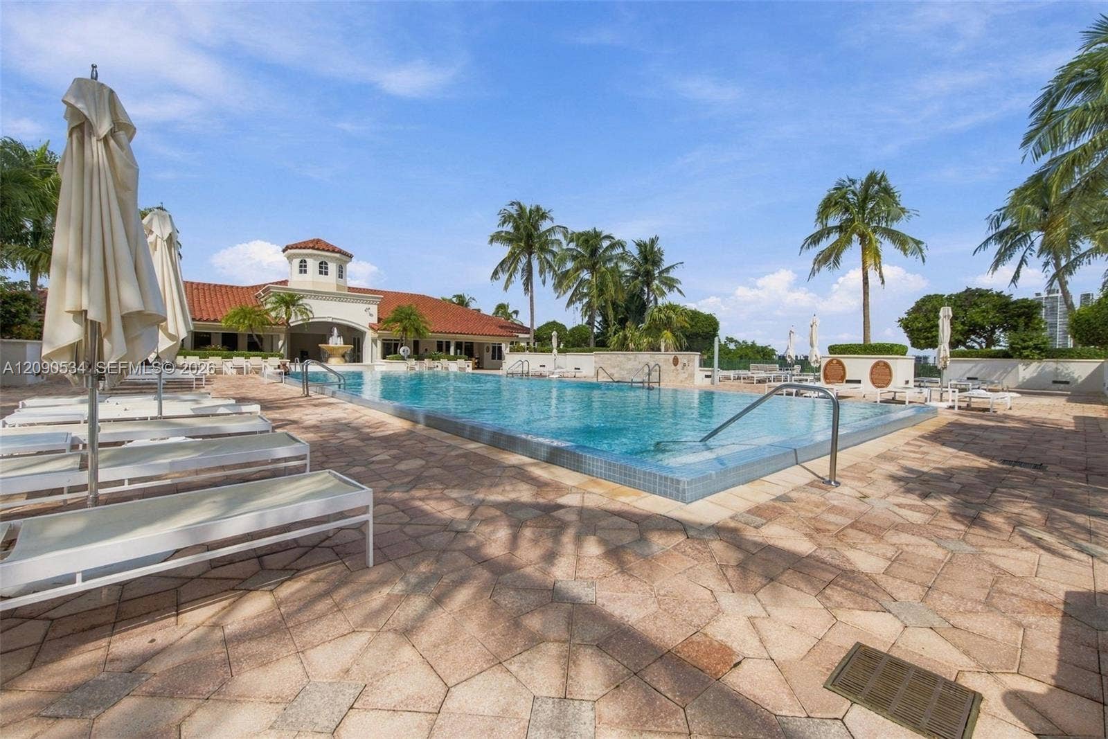 19900 E Country Club Drive, #116, Aventura, FL 33180 Photo 20