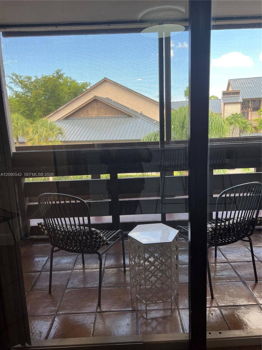 141 SW 96th Terrace, #305, Plantation, Plantation, FL 33324 Photo 9