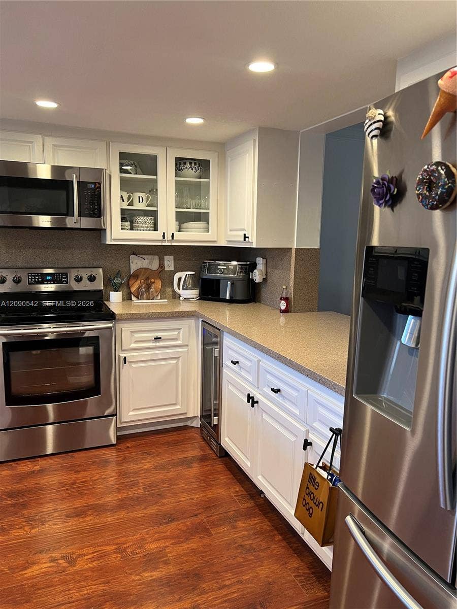 141 SW 96th Terrace, #305, Plantation, Plantation, FL 33324 Photo 13