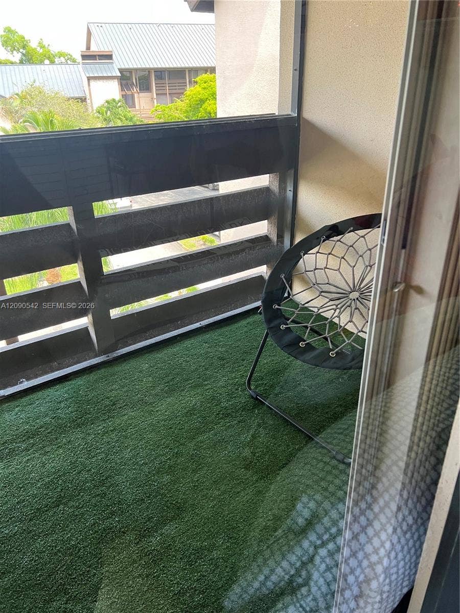141 SW 96th Terrace, #305, Plantation, Plantation, FL 33324 Photo 30