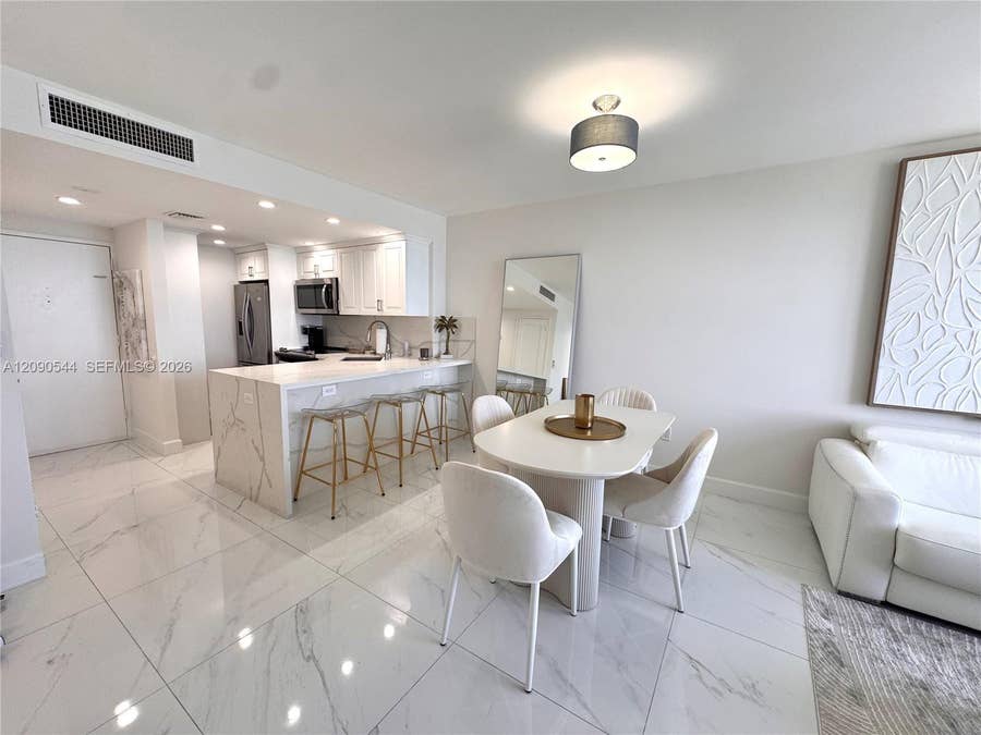Property photo for 2899 Collins Avenue, #1037, Miami Beach, FL