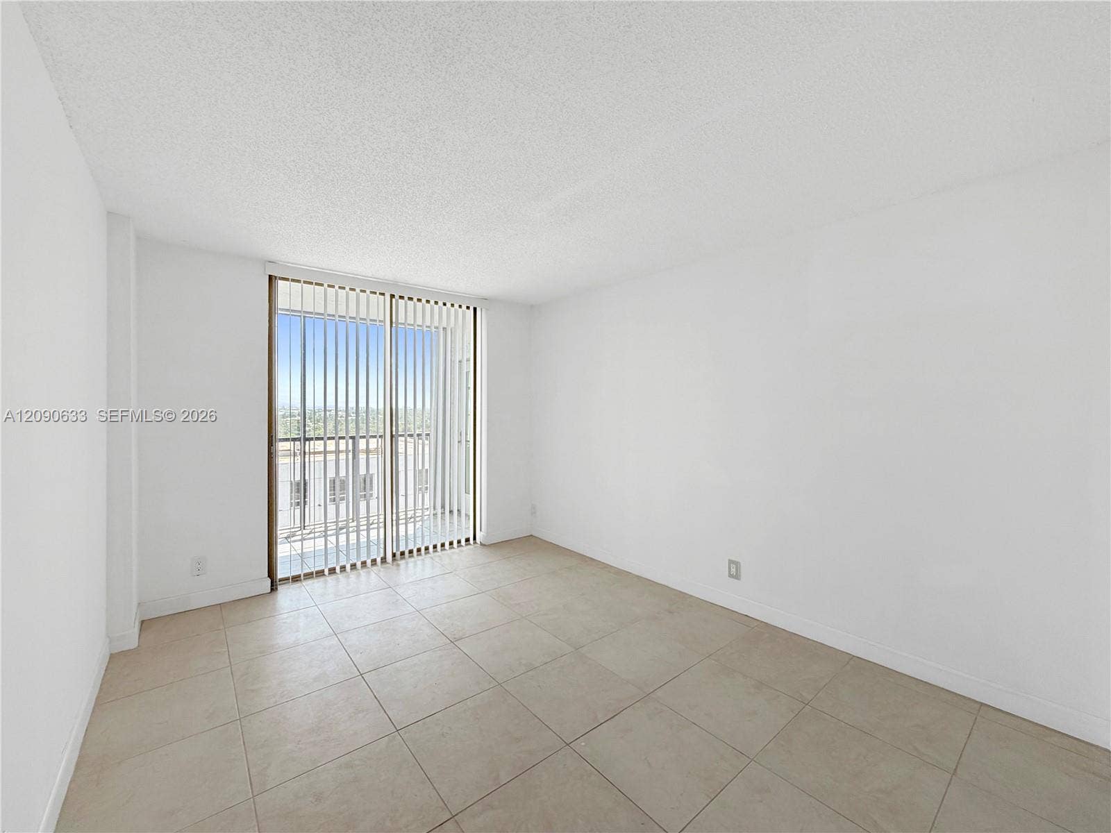Fort Lauderdale, Fort Lauderdale, FL 33304 Photo 5