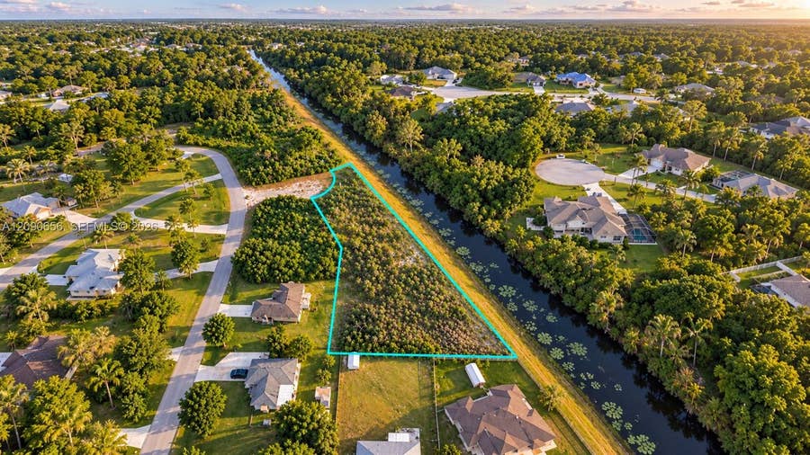 Property photo for 1126/1128 Capp Court, Lehigh Acres, FL