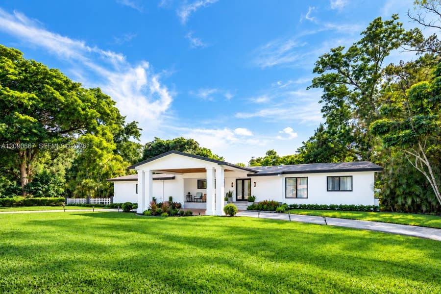 Property photo for 20 N Hibiscus Court, Plantation, FL