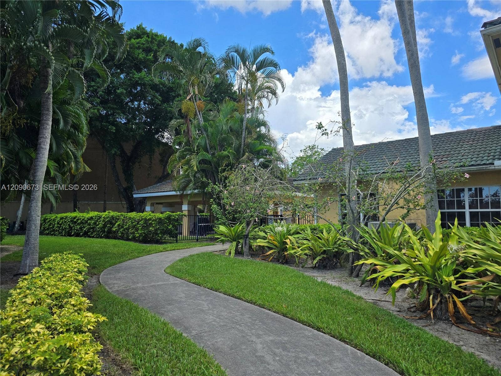 4015 W Mcnab Road, #D305, Pompano Beach, Pompano Beach, FL 33069 Photo 10