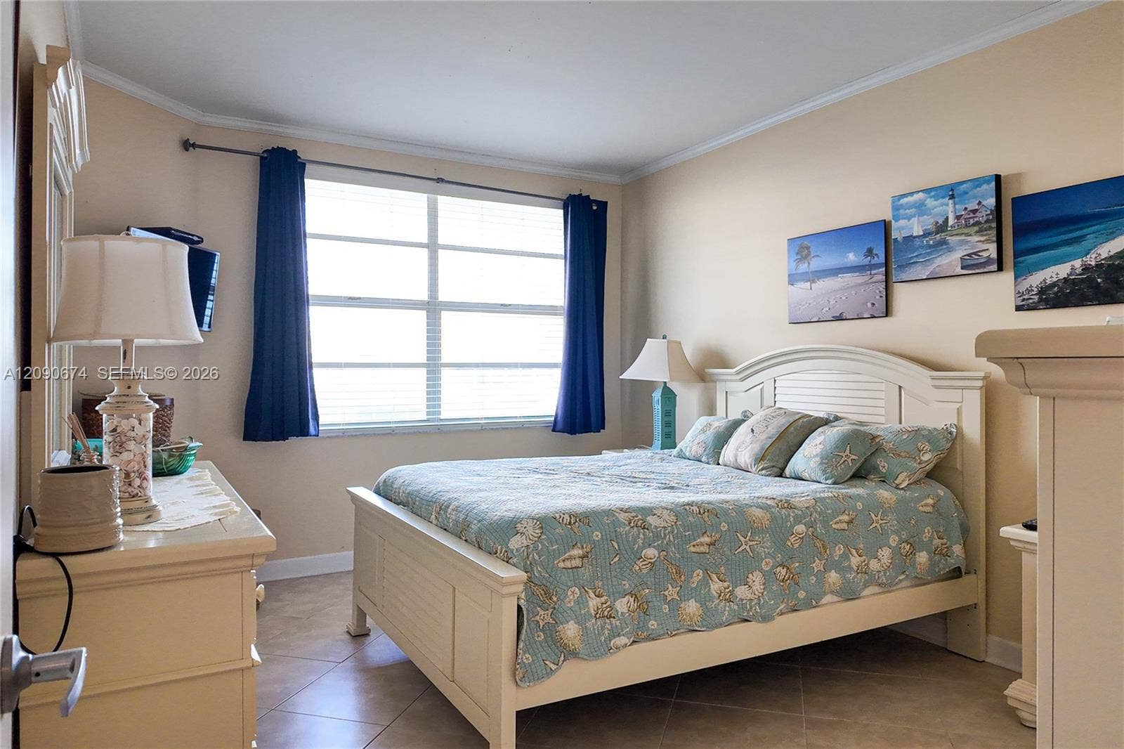 Hallandale Beach, Hallandale Beach, FL 33009 Photo 14